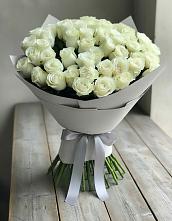 Букет 35 Белых роз в Аромашево