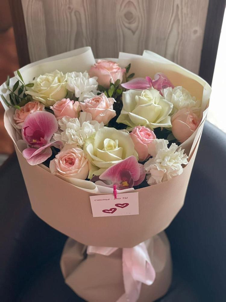 Букет цветов из: Орхидеи, Розы и Гвоздики в Аромашево