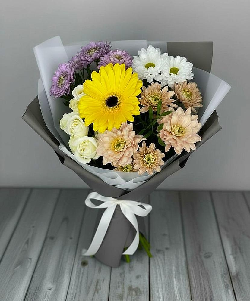 Букет цветов из: Розы, Герберы и Хризантемы в Аромашево