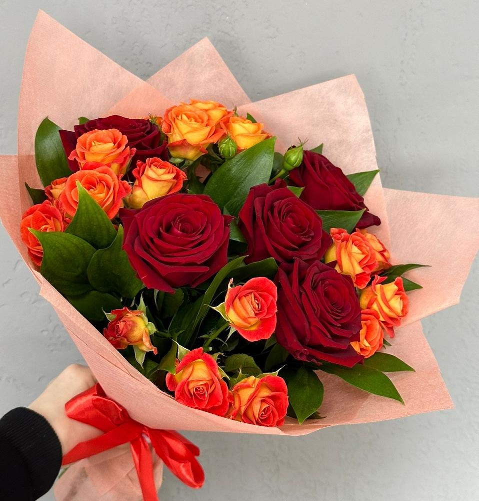 Букет Любовь и восторг в Аромашево