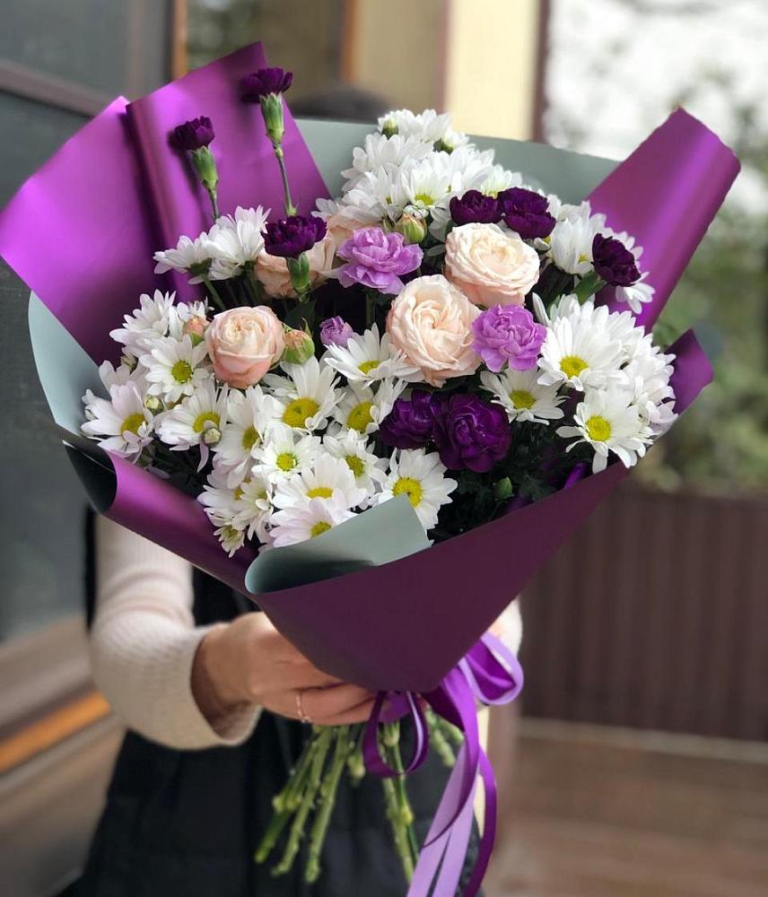 Букет цветов из: Хризантемы, Гвоздики и Розы в Аромашево