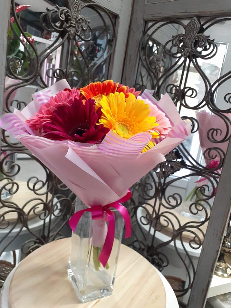 Букет цветов из: Герберы в Аромашево