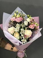 Букет цветов из:  Альстромерии, Розы и Лизиантусы #REPLACE_PRED# Аромашево