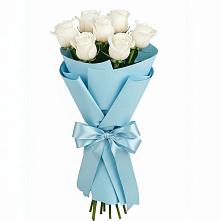 Букет 7 белых роз Проуд в Аромашево