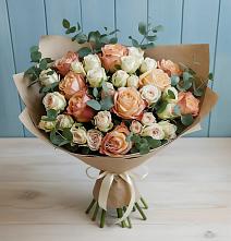 Букет цветов из:  Альстромерии и Розы в Аромашево
